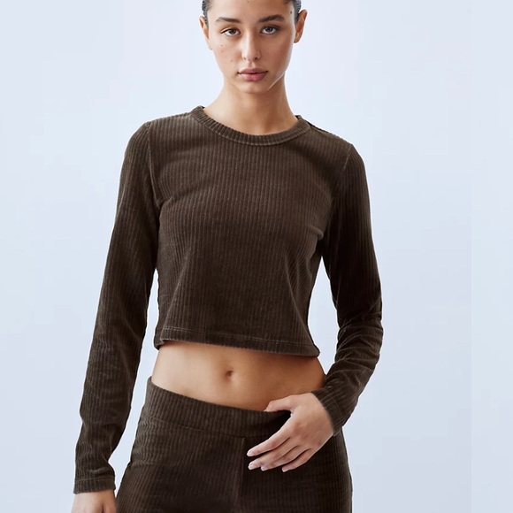 Aritzia suri mocha brown top - Picture 6 of 6